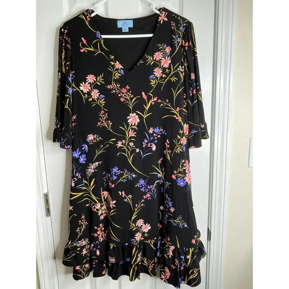 Floral V-Neck Ruffle Hem Dress - Black - Picture 3 of 10